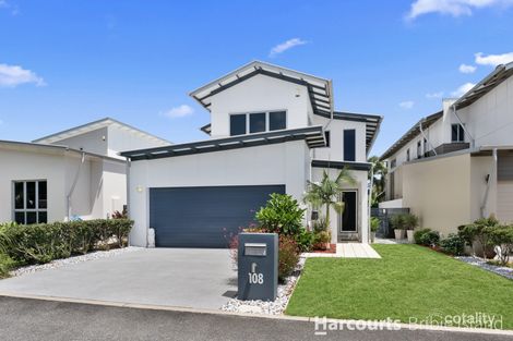 Property photo of 108/8 Spinnaker Drive Sandstone Point QLD 4511