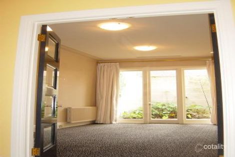 Property photo of 9A Tashinny Road Toorak VIC 3142