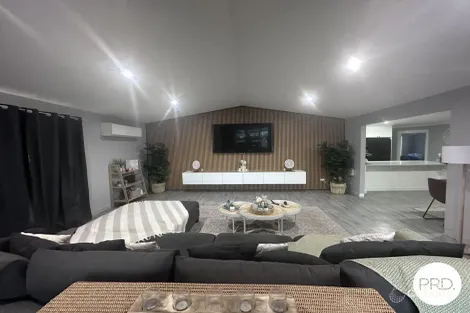 Property photo of 65 Rumsey Drive Raceview QLD 4305