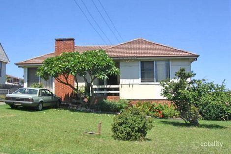 11 Dean Rd, Warrawong, NSW 2502