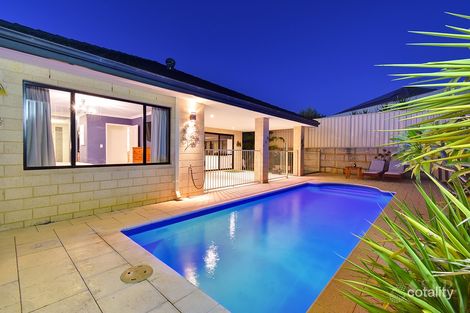 Property photo of 40 Ray Gardiner Vista Tapping WA 6065