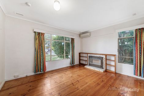 Property photo of 21 Binalong Avenue Chadstone VIC 3148