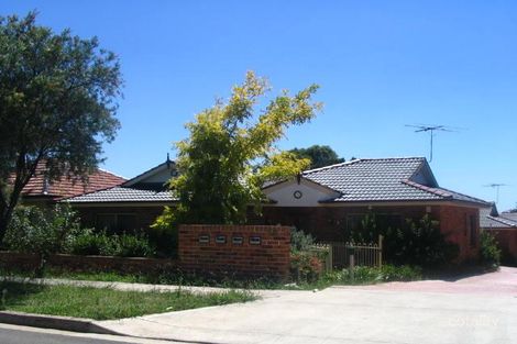 32 Bower St, Roselands, NSW 2196