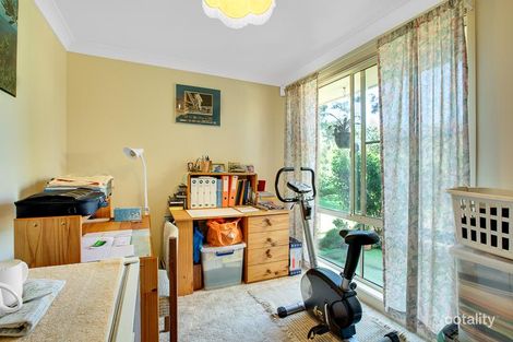 20 White Swan Ave, Blue Haven, NSW 2262