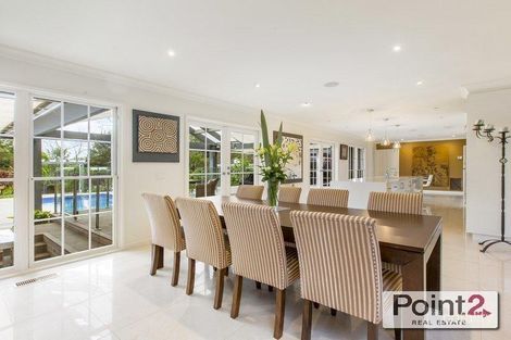 Property photo of 2 Fernshaw Place Mount Eliza VIC 3930