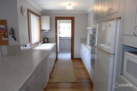 Property photo of 3 Caulfield Parade Old Erowal Bay NSW 2540