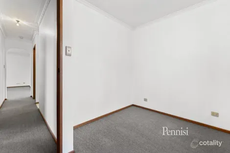 Property photo of 2/9 Graves Street Essendon VIC 3040