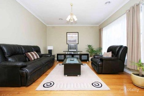 Property photo of 33 Arundel Avenue Reservoir VIC 3073