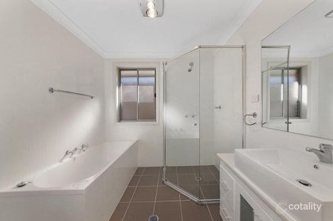 Property photo of 4B Vaucluse Place Glen Alpine NSW 2560