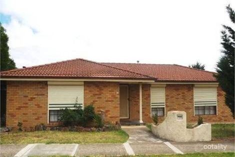 Property photo of 11 Lionheart Avenue Taylors Lakes VIC 3038
