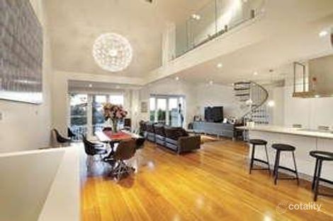 Property photo of 83 Marine Parade Elwood VIC 3184