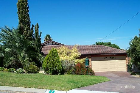 7 Gael Pl, Kallaroo, WA 6025