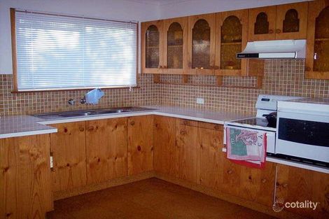 Property photo of 121 Basin View Parade Basin View NSW 2540