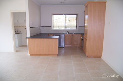 Property photo of 2/4 Keck Street Flora Hill VIC 3550