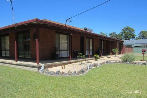 Property photo of 13 Grant Close Coffs Harbour NSW 2450