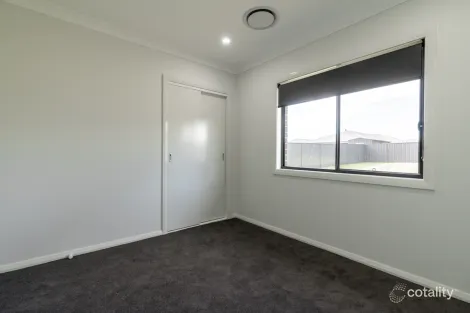 Property photo of 8 Marion Street Thirlmere NSW 2572