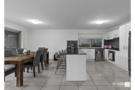 Property photo of 6 Bonney Court Warner QLD 4500