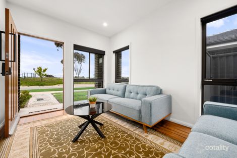 Property photo of 12 Dragon Street Throsby ACT 2914