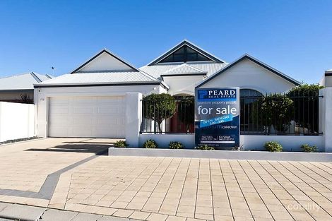 9 Ragamuffin Pnt, Halls Head, WA 6210