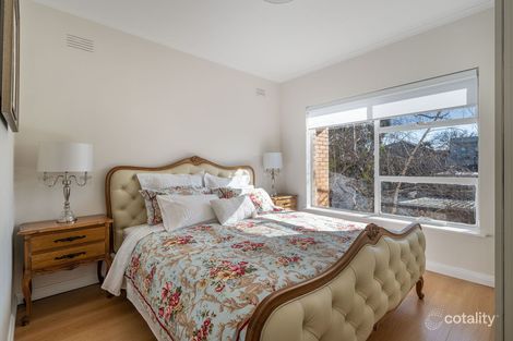 Property photo of 2/11 Peverill Street Deepdene VIC 3103