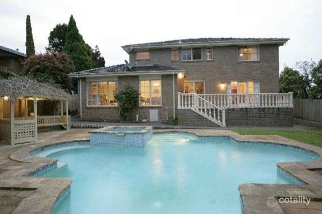 Property photo of 2 View Mount Road Wheelers Hill VIC 3150