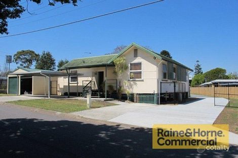 70 Rookwood Ave, Coopers Plains, QLD 4108