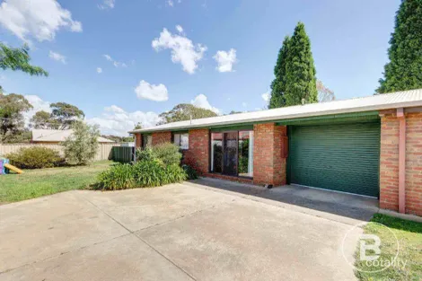 2/31 Clee Cres, Strathdale, VIC 3550
