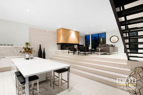 Property photo of 3 Holly Lane Kew VIC 3101