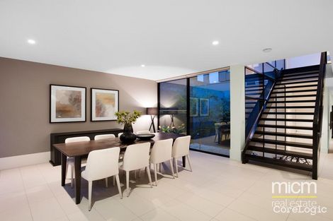 Property photo of 3 Holly Lane Kew VIC 3101