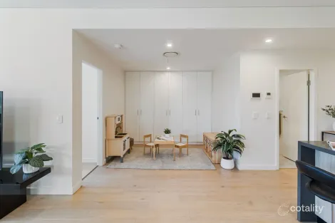 Property photo of 152/4 Burrendong Crescent Rouse Hill NSW 2155