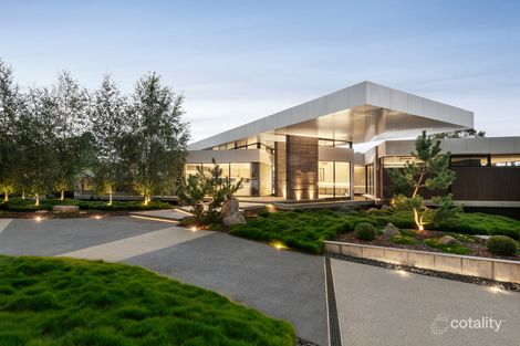 Property photo of 21-23 Stylebawn Drive Berwick VIC 3806