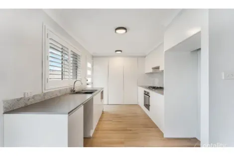 Property photo of 5 Apollo Close St Clair NSW 2759