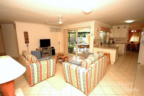 Property photo of 16 Brooklands Circuit Forest Lake QLD 4078