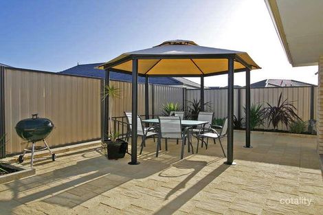 Property photo of 16 Butchart Turn Aubin Grove WA 6164