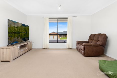 Property photo of 2 Willow Drive Kelso NSW 2795