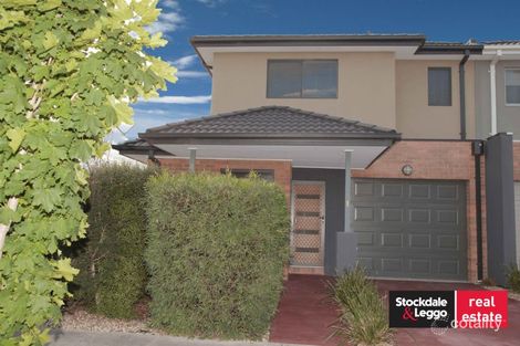 Property photo of 1/2 Leonie Close South Morang VIC 3752