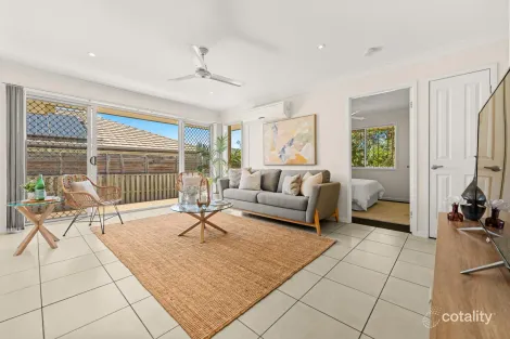 Property photo of 2/279 River Hills Road Eagleby QLD 4207
