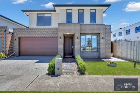 19 Monticiano Rd, Fraser Rise, VIC 3336