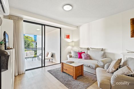 Property photo of 99/15 Goodwin Street Kangaroo Point QLD 4169