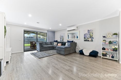 73 Diamond Dr, Koo Wee Rup, VIC 3981