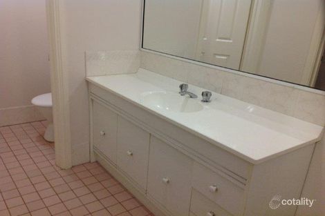 Property photo of 2/4 Nightingale Drive Blaxland NSW 2774