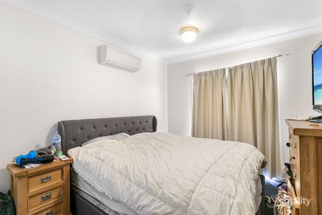 Property photo of 25 Seabreeze Circuit Deception Bay QLD 4508