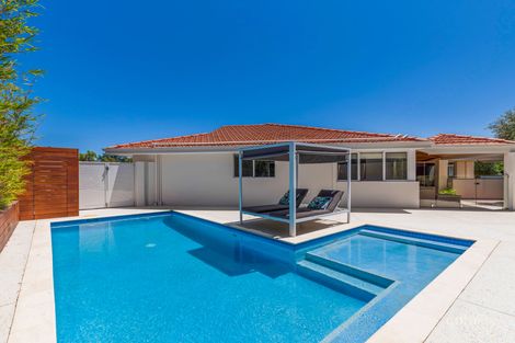 Property photo of 9 Roscrea Close Waterford WA 6152