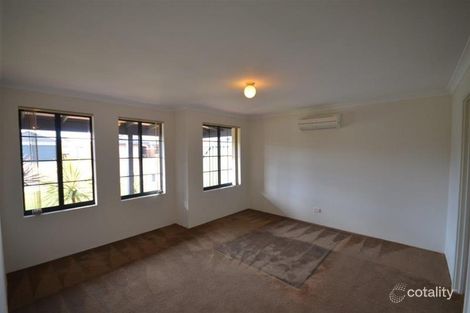 Property photo of 9 Athens Entrance Port Kennedy WA 6172