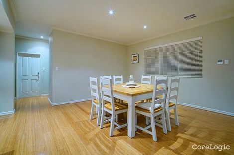Property photo of 6 Howell Court Guildford WA 6055