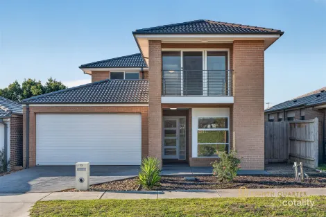 13 DIDDLEY CL, CRANBOURNE EAST, VIC 3977