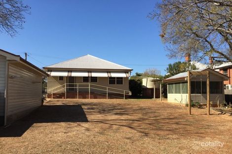 Property photo of 20 Macquarie Street North Tamworth NSW 2340