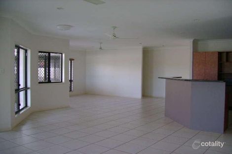 Property photo of 3 Sunbird Drive Woree QLD 4868