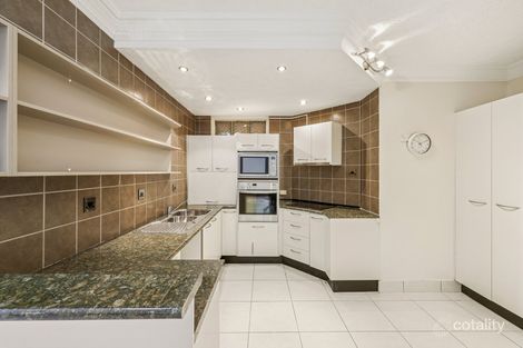 38a Kincardine Dr, Benowa, QLD 4217