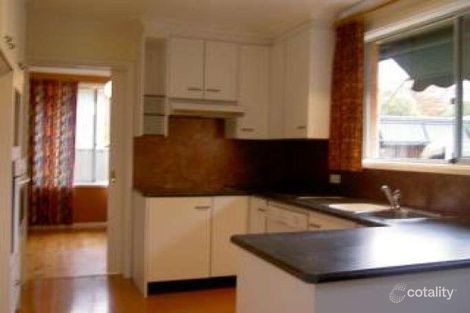 Property photo of 16 Mathieson Crescent Weetangera ACT 2614